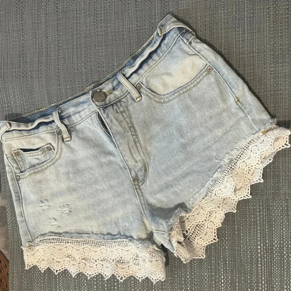 Free People Light Wash Denim Lace Edge Shorts - Picture 2 of 6